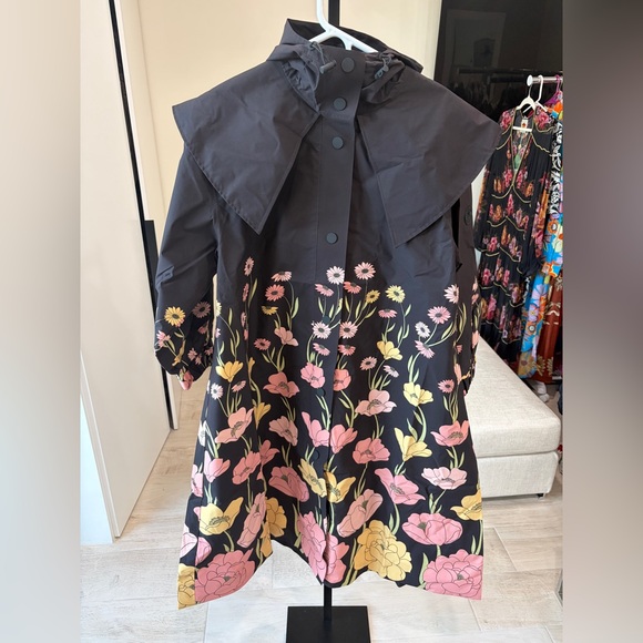 Farm Rio: Black Growing Flowers Raincoat / jacket - Picture 7 of 14